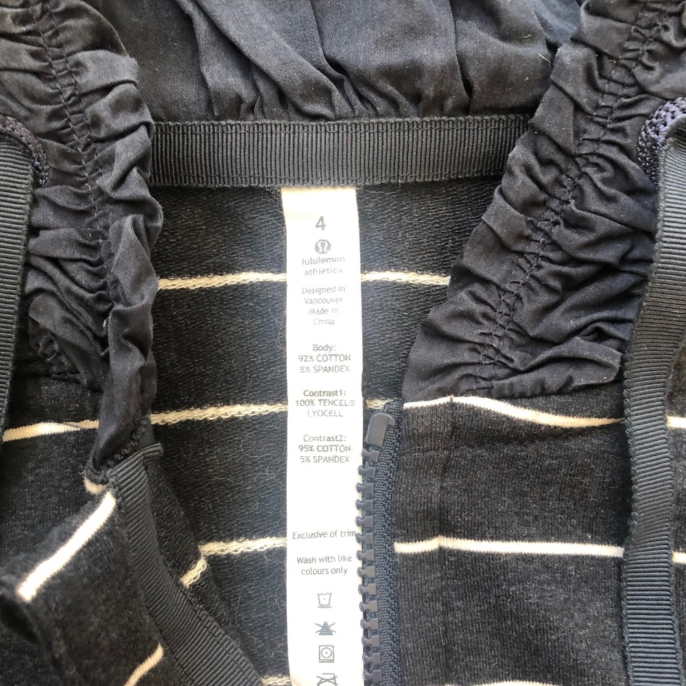 Lululemon Movement Jacket - Picture 11 of 11